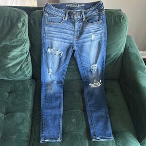 American Eagle Outfitters Women's Blue Distressed skinny Jeans